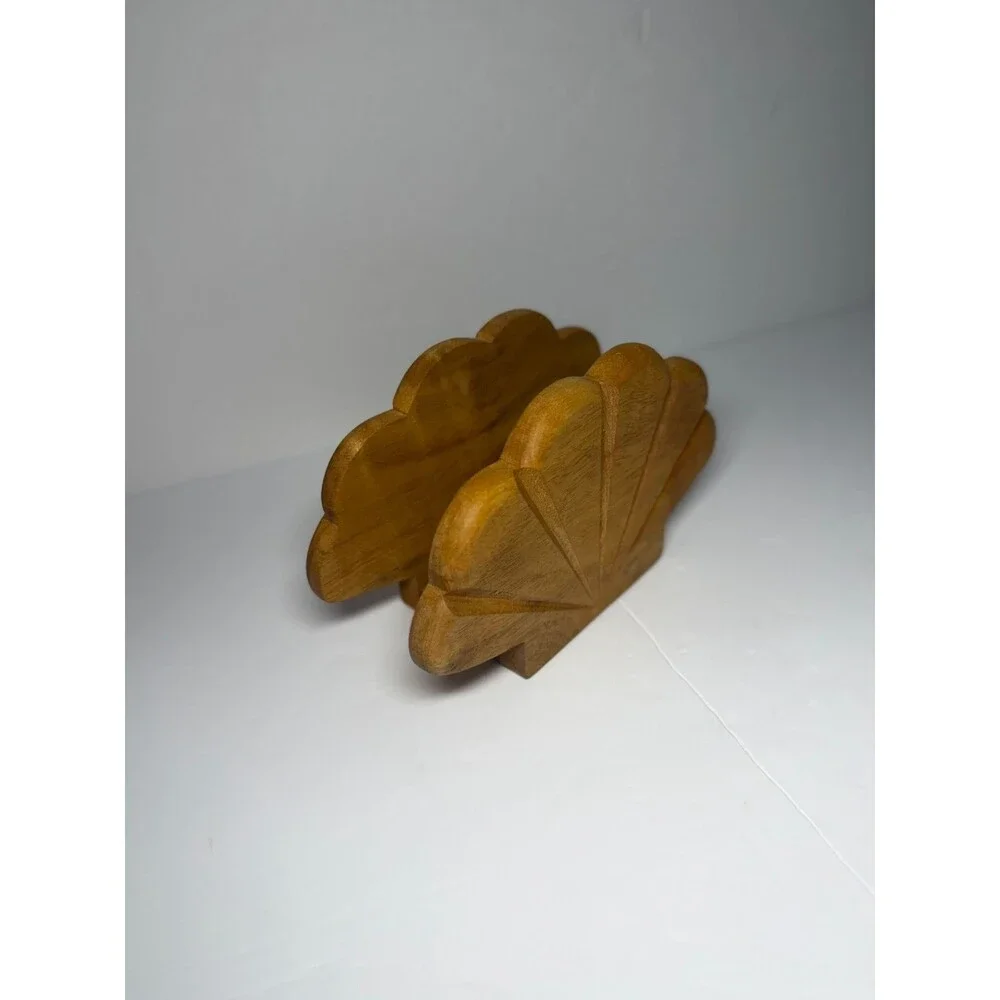 Vintage Myrtlewood Wooden Clamshell Napkin Holder Ocean Beach Nautical Seashell.